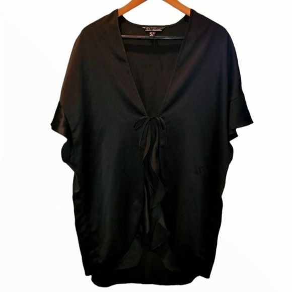 Victoria's Secret Other - Victoria's Secret Robe 